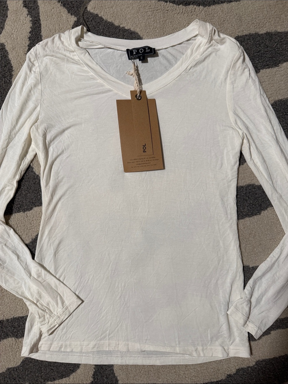 POL Long Sleeve V-Neck Tee in White